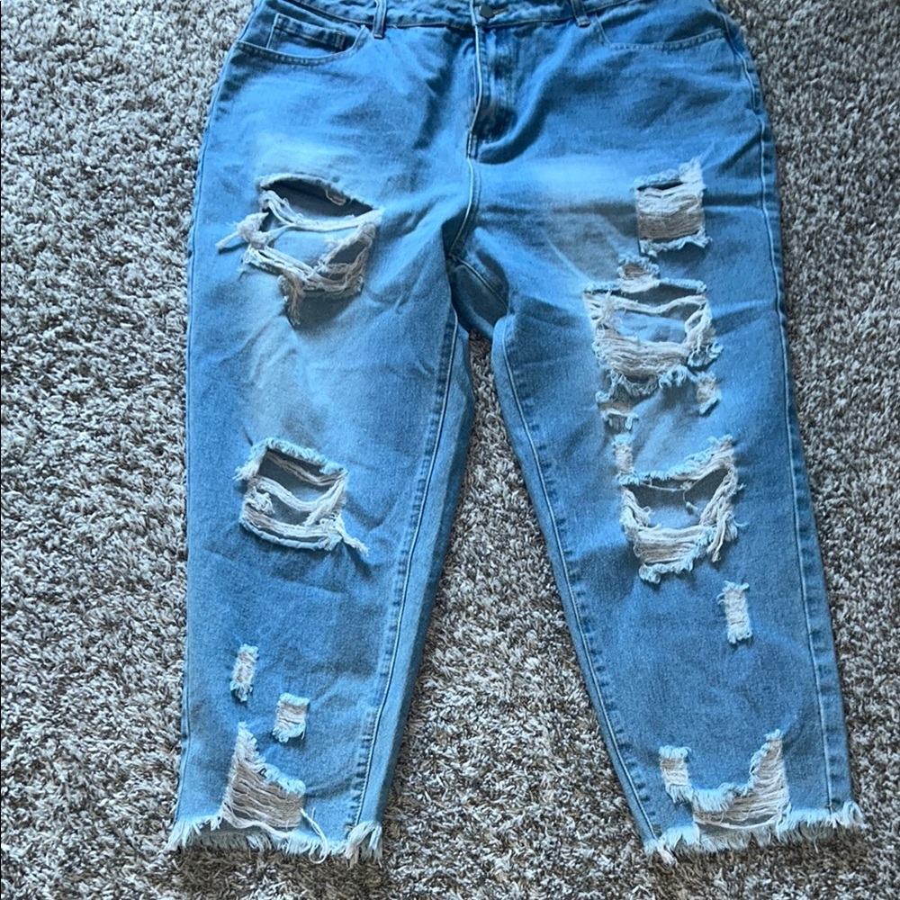 SHEIN Blue Boyfriend Distressed Jeans